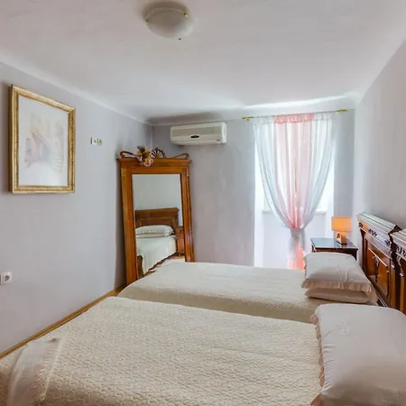 Danci Casa de Férias Mali Lošinj